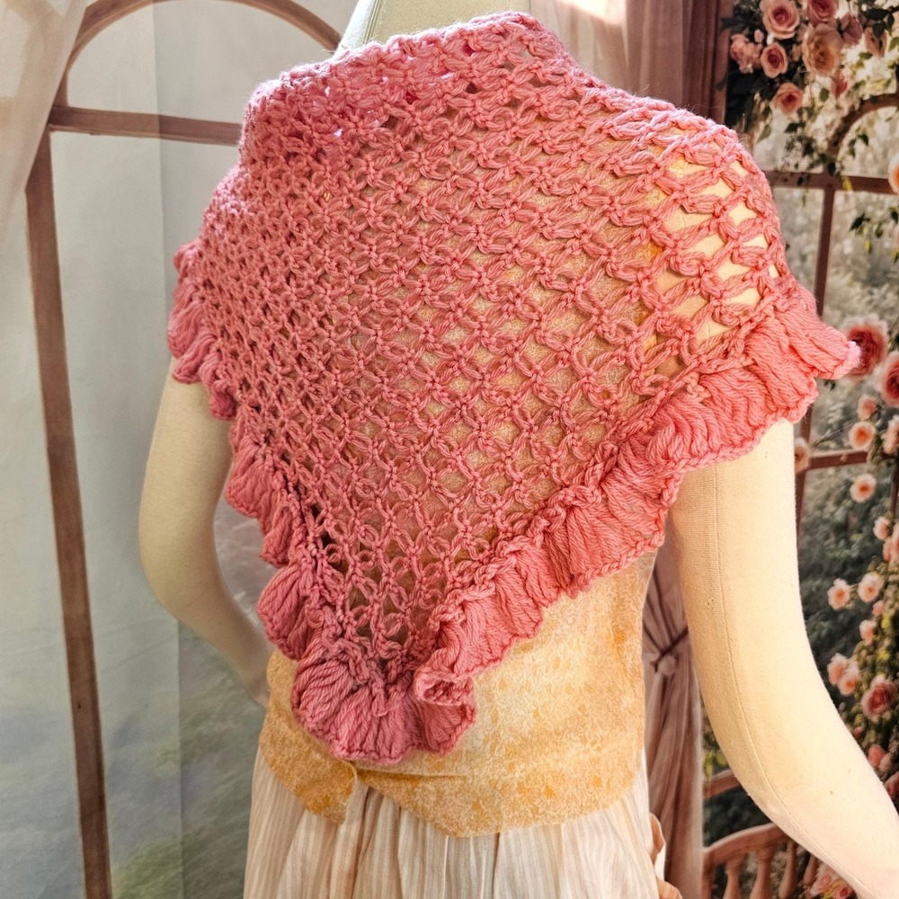 Vintage 1960's 70's Pink Crochet Handmade Shawl Wrap Scarf Dusty Pink Ruffled